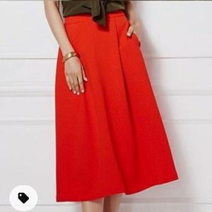 Eva mendes red skirt